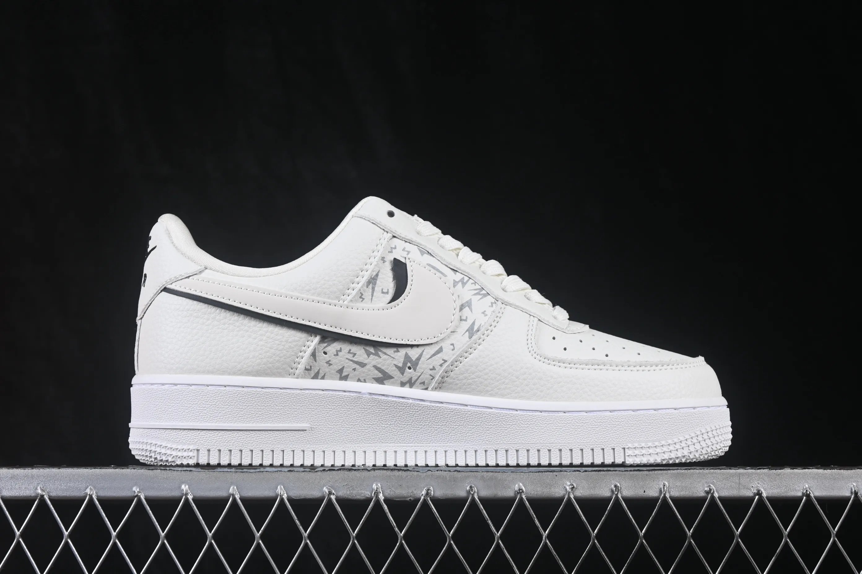 All categories Nk Air Force 1 Air Force series Nk Air Force 1 Low Air Force low-top Nike Air Force 1'07 Low joint model Air Force 1 low-top casual sneakers WY0655-119